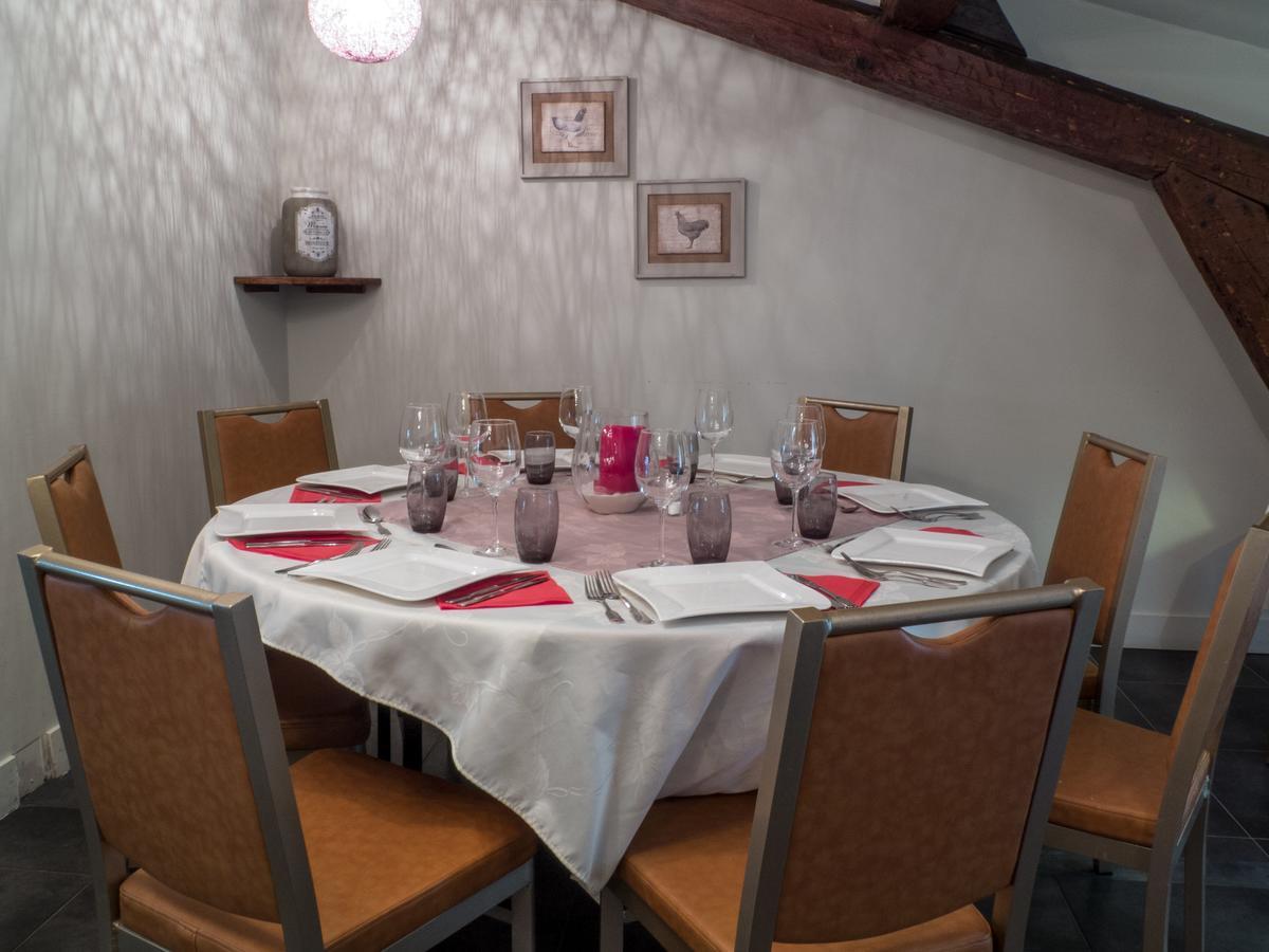 Logis Hotel Restaurant La Vieille Ferme, Macon Nord Sancé Exterior foto
